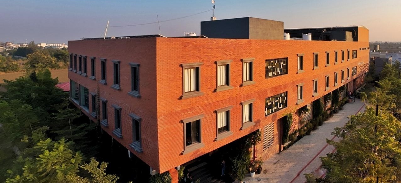 Artemisia College