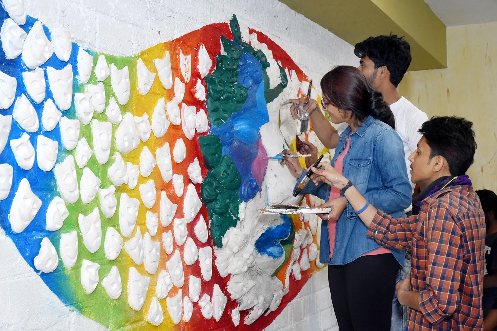 Best College for Diploma in Painting in India